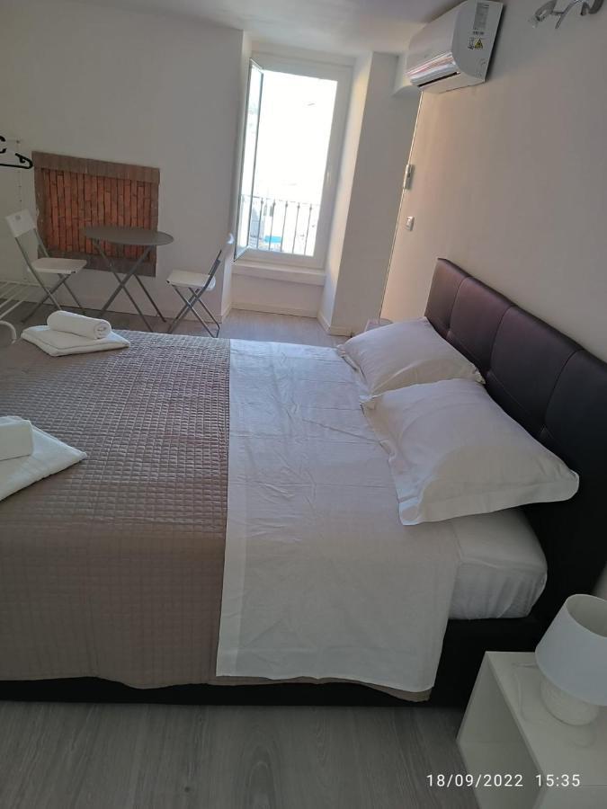 Di Fronzo Guest House T Triggiano Extérieur photo